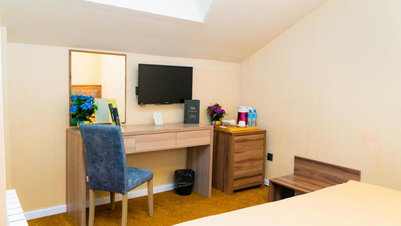 Grand Midway Hotel 4*